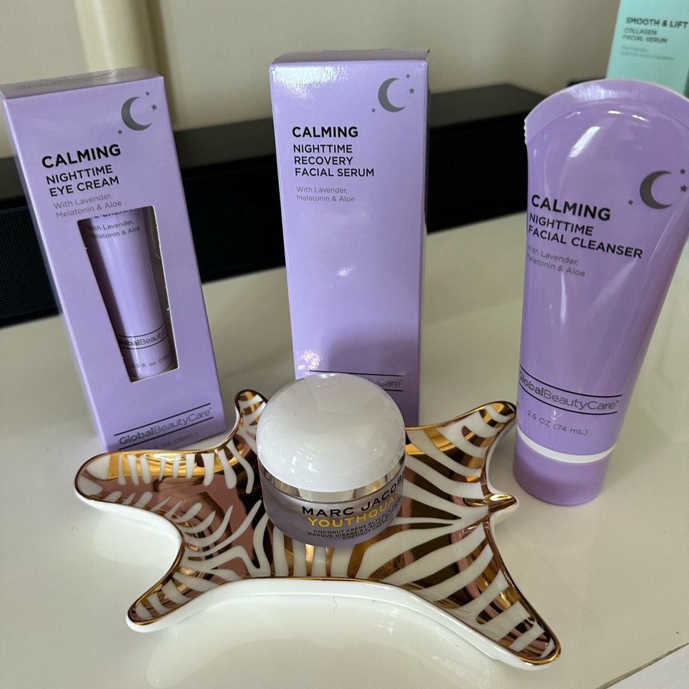 BUNDLE Marc Jacobs Youthquake Cream and Global Beauty Care Set 4 items